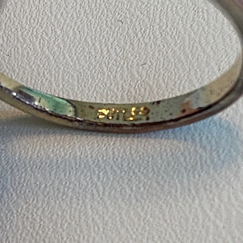 Signed Vintage Butler Cluster Flower Ring (9) - Picture 5 of 7